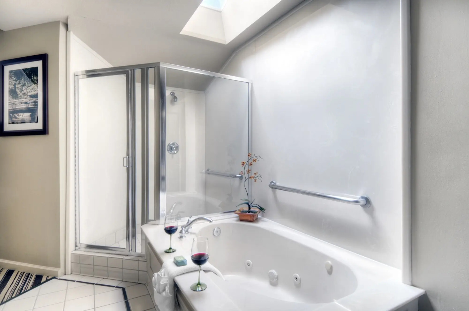 University Park Inn & Suites, an Ascend Collection Hotel