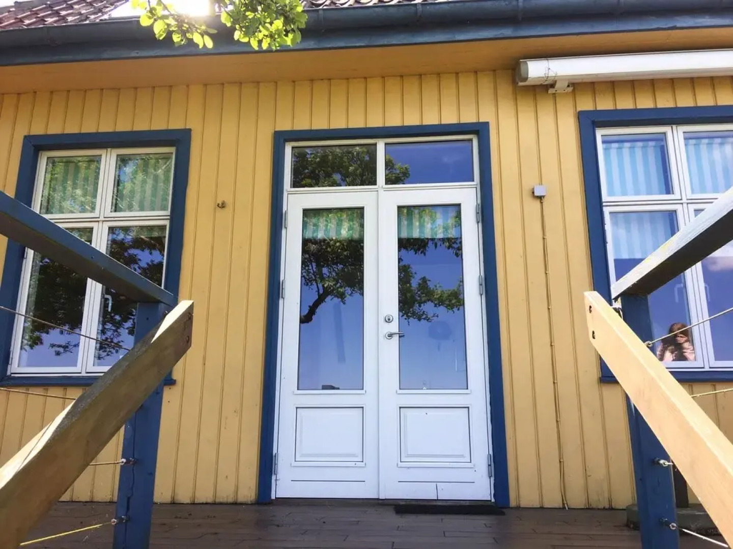 Skaerven Beachfront Condos and Cottage