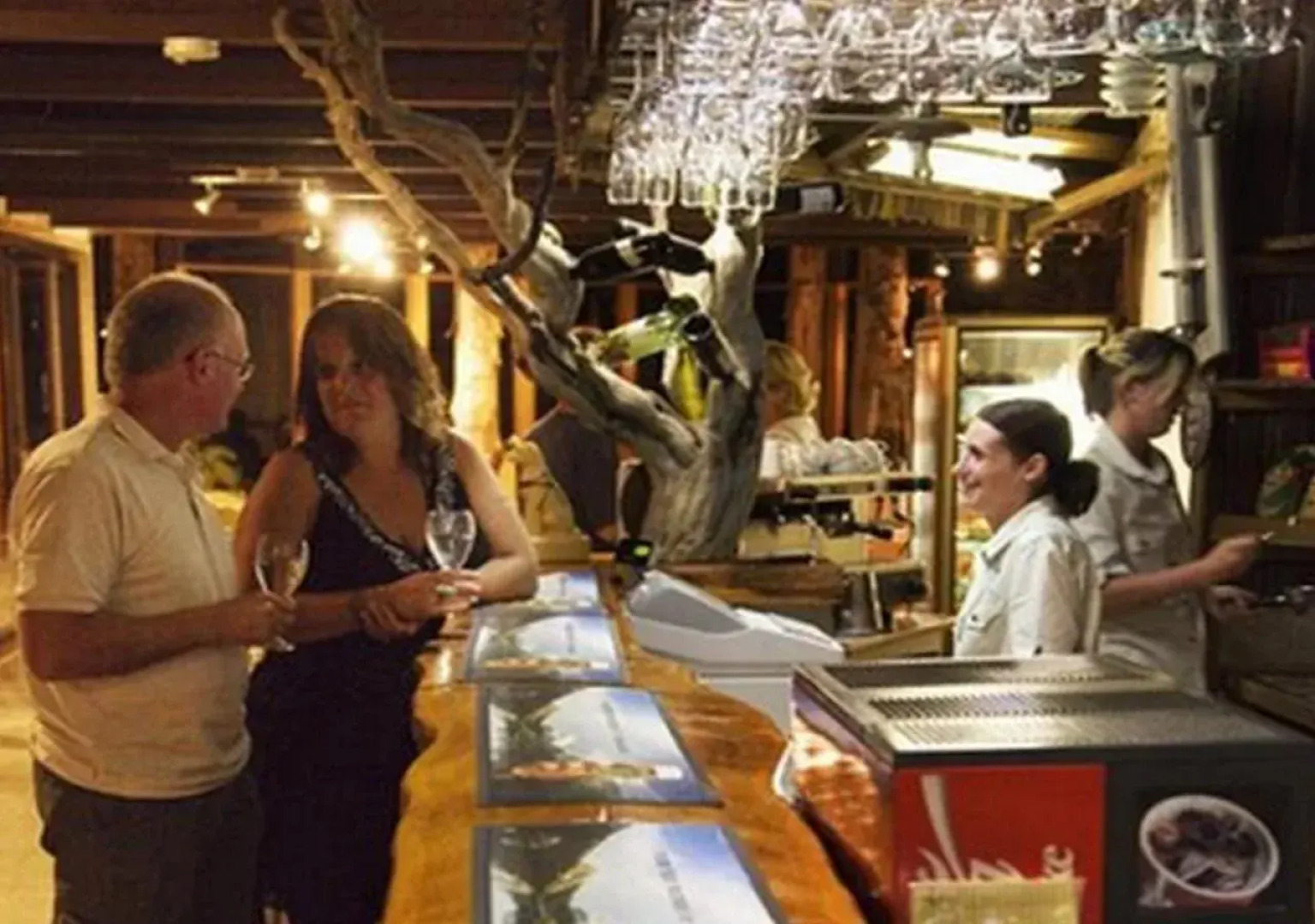 Tullah Lakeside Lodge