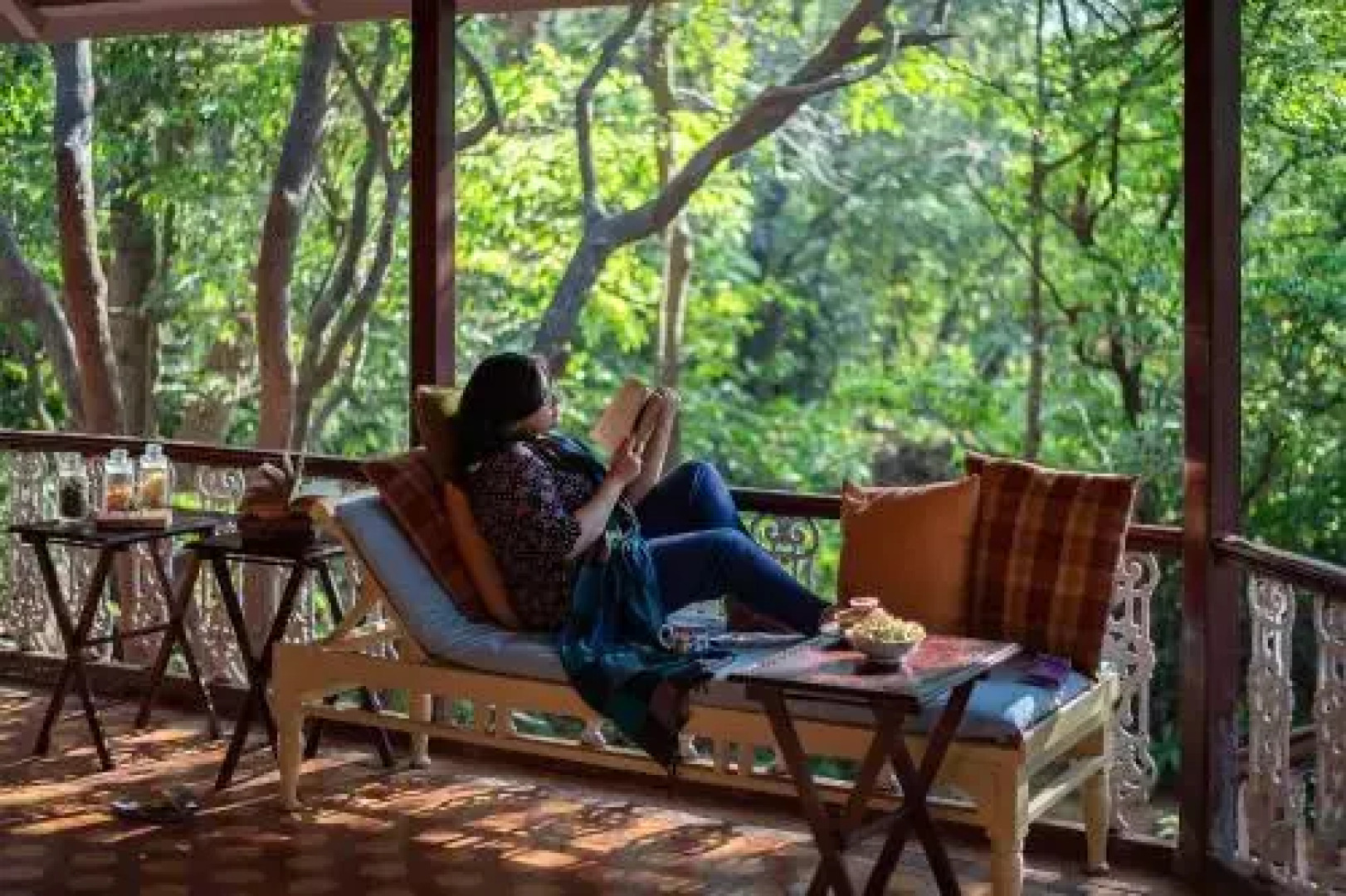 SaffronStays Parsi Manor