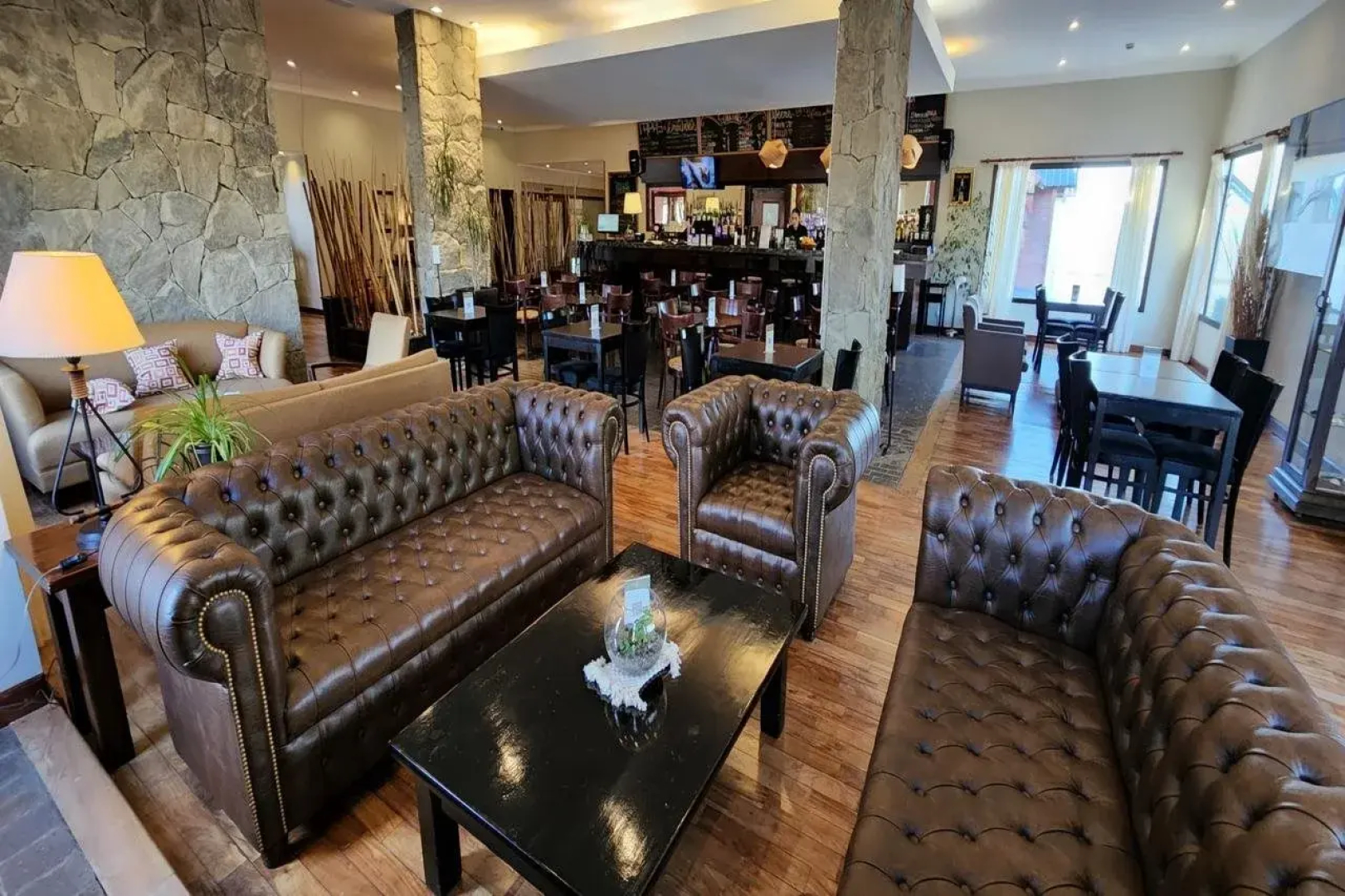 Xelena Hotel & Suites