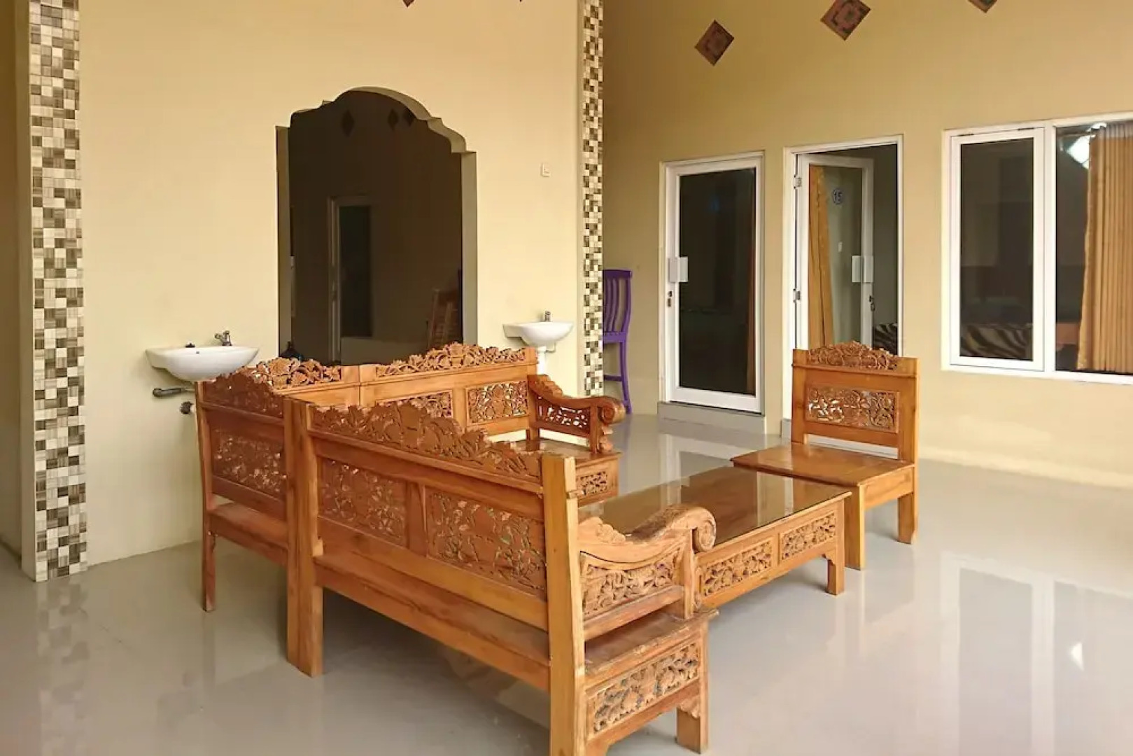 OYO 2442 Windrisari Homestay