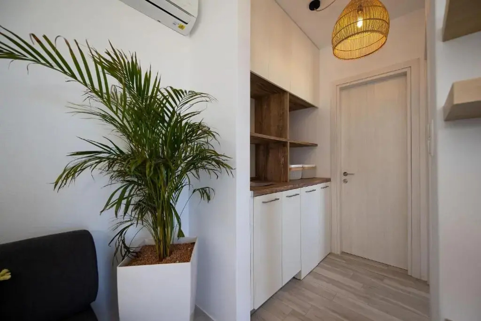 The Nine Graces - Agia Anna