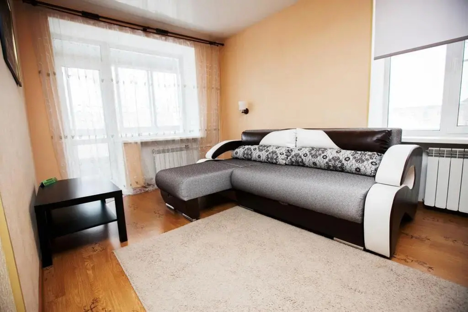 Home Sutki Apartments