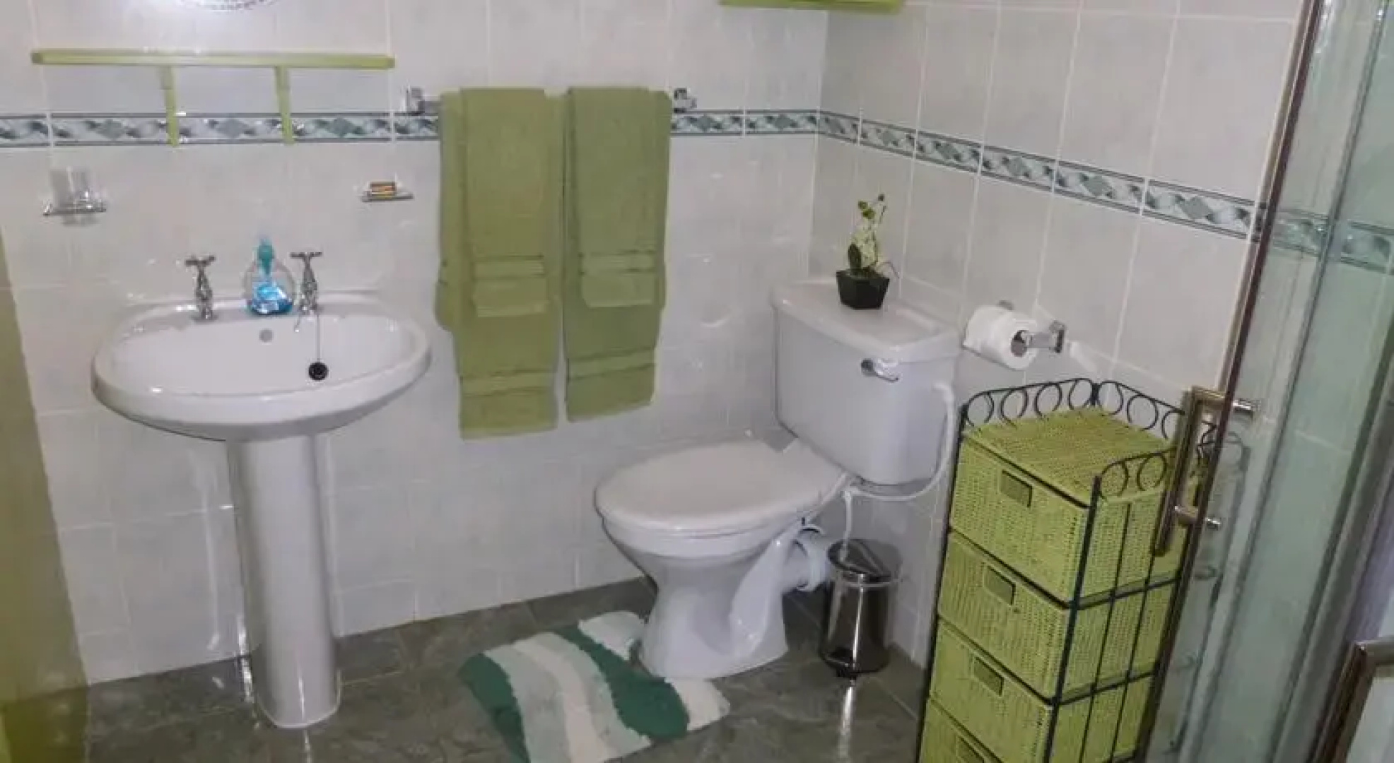 Belan Lodge - Courtyard Accommodation,"The Ebenezer"