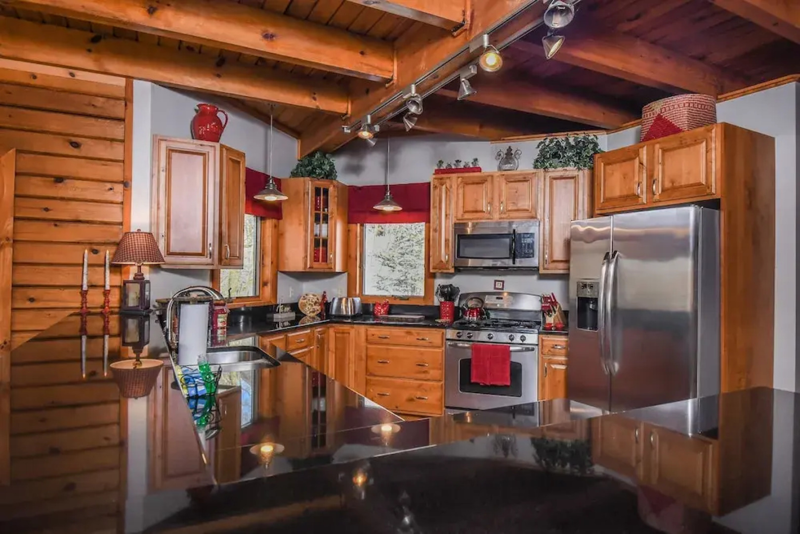 Pinnacle Retreat 5 Bedroom House