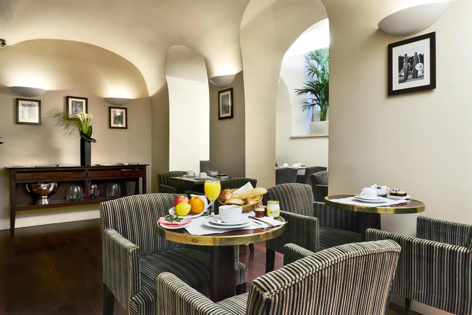 Golden Tulip Washington Opéra