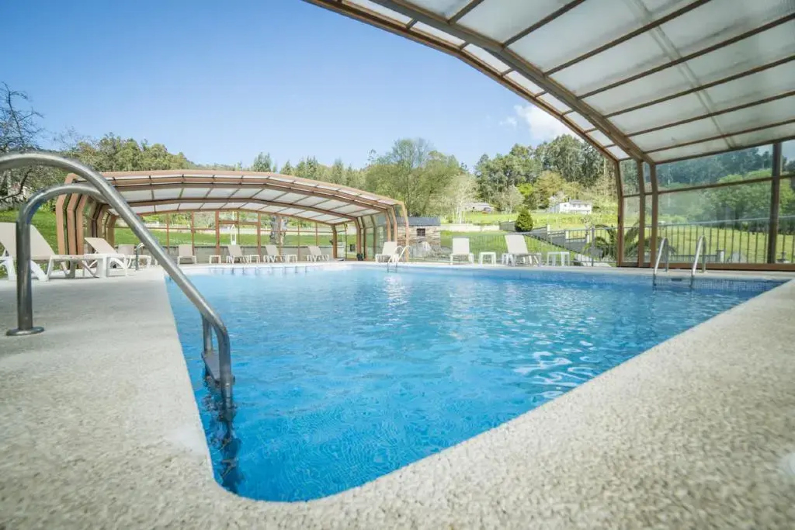 Hotel O Val Do Naseiro