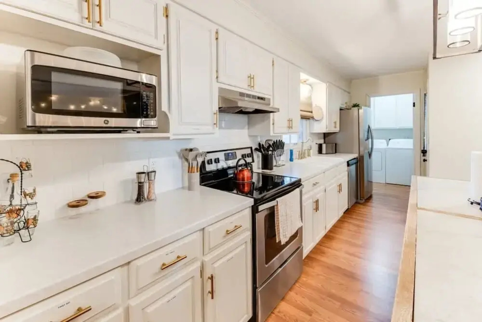 LA Maison De LA Nouvelle-orl ans Game DAY House Covered Patio