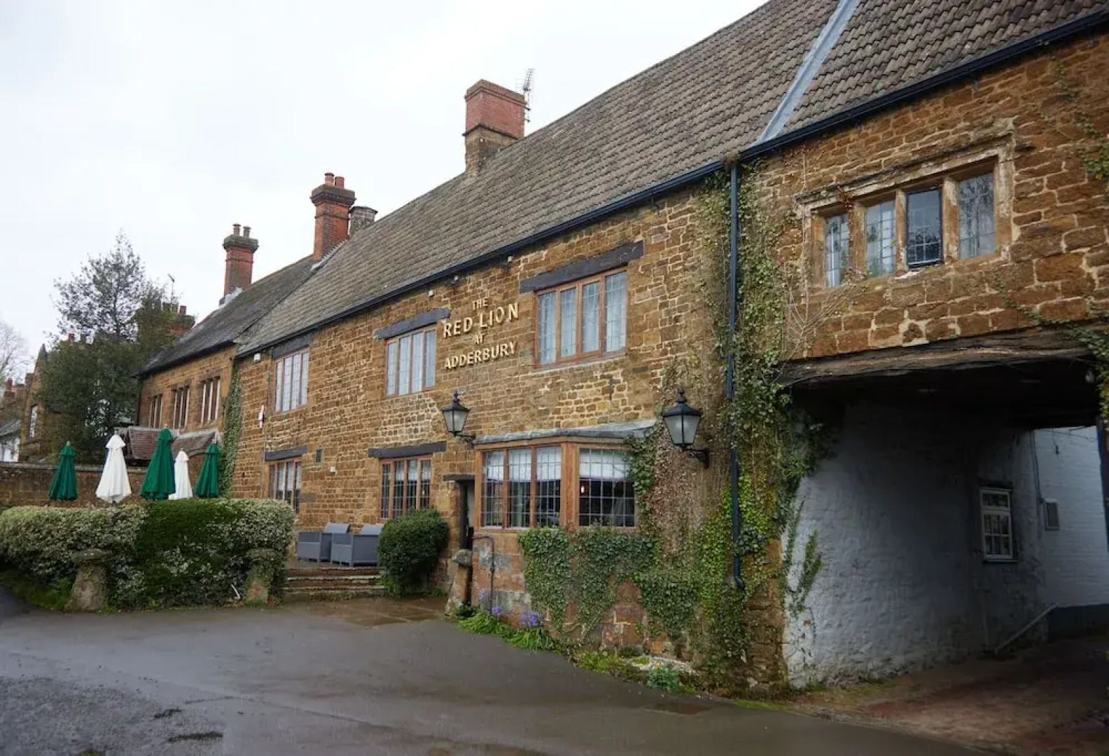 Red Lion Hotel Adderbury by Greene King Inns