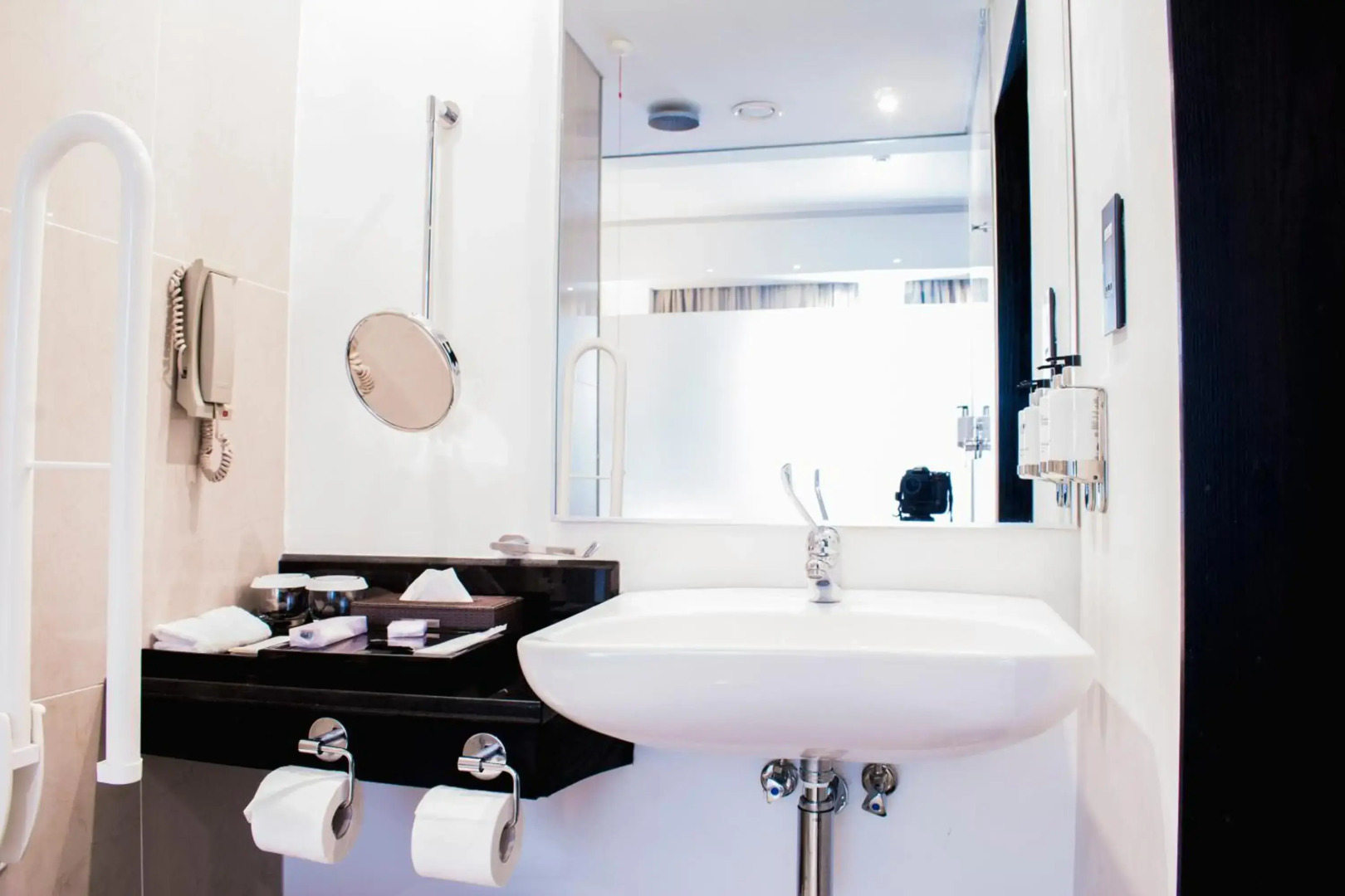 Отель Onomo Dar es Salaam