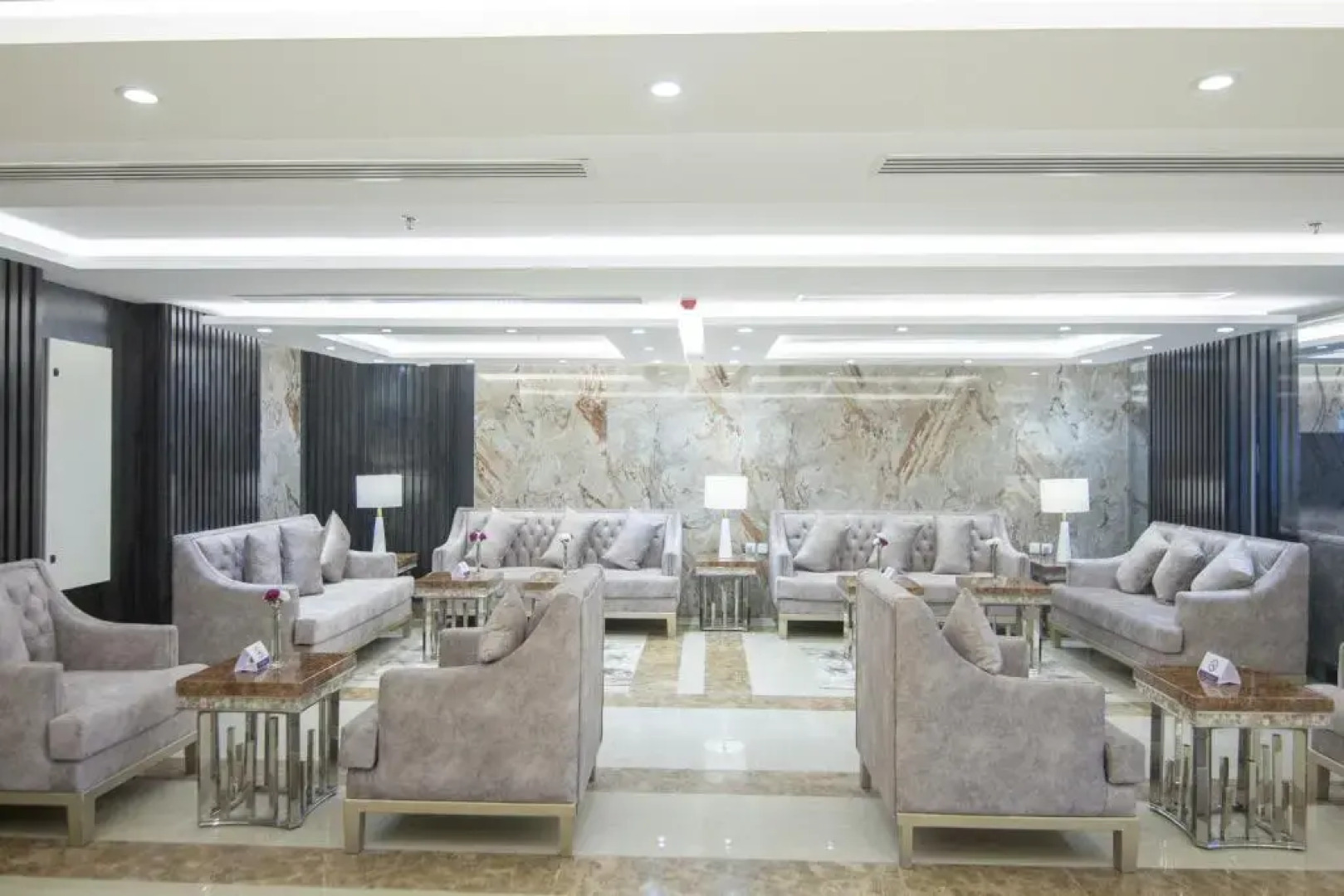 فندق فيلتون Veliton Hotel