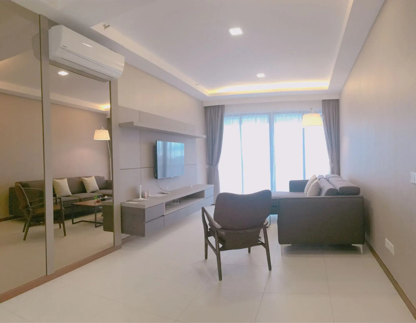 The Landmark Studio Suite