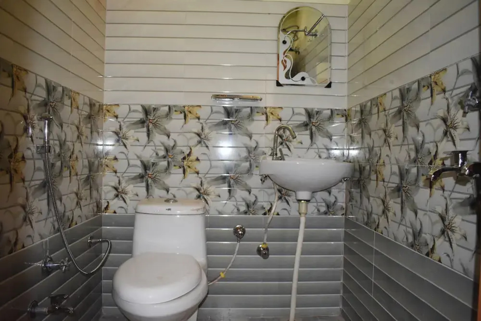 Hanumanti River View Resort