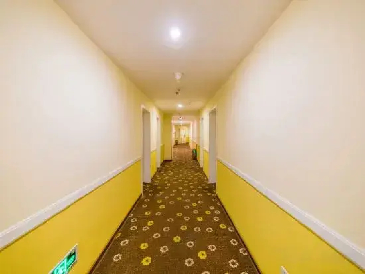 Home Inn (Huhhot Convention & Exhibition Center)