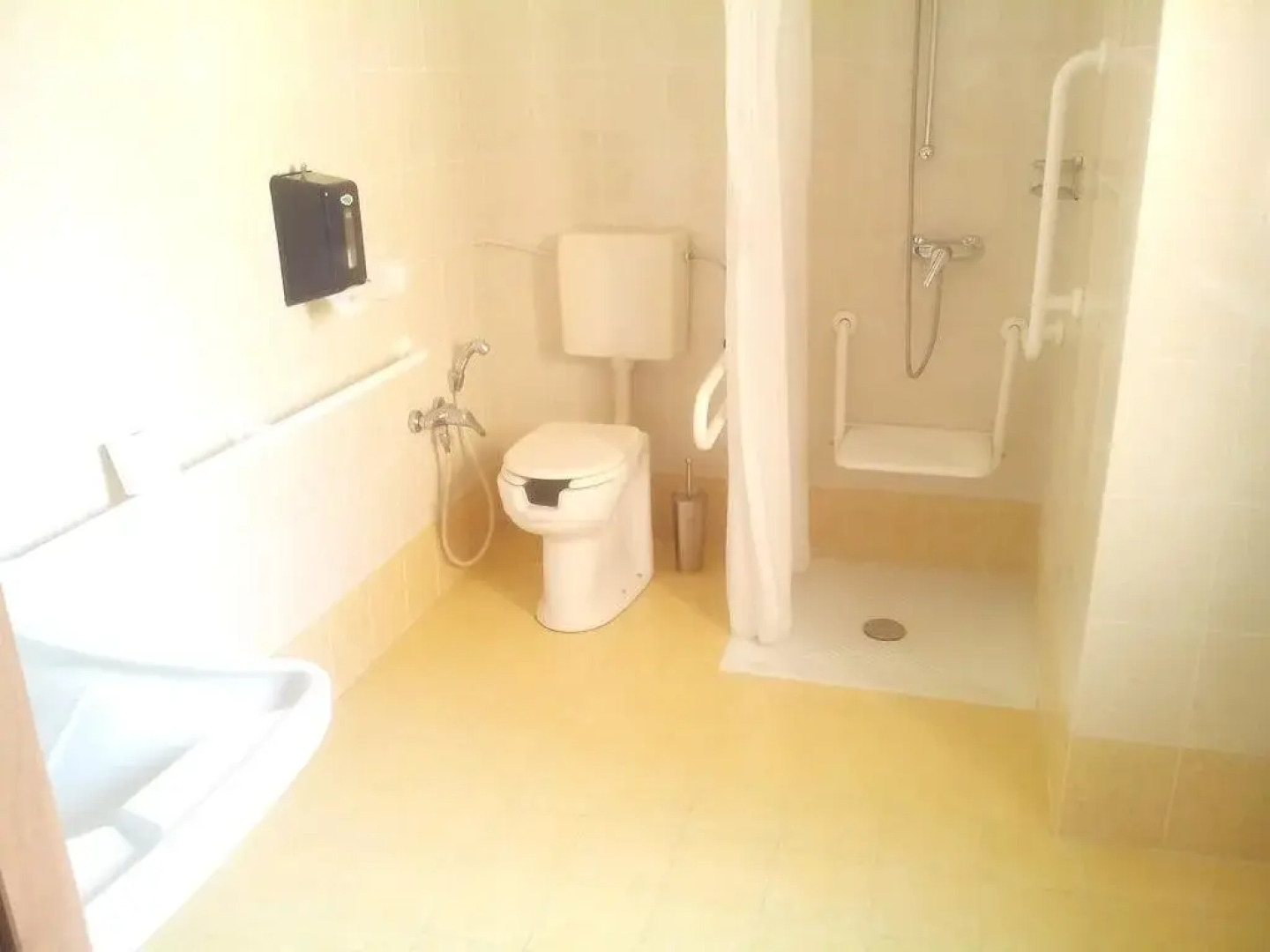 Punto Tappa Pit Stop - Affittacamere e trattoria