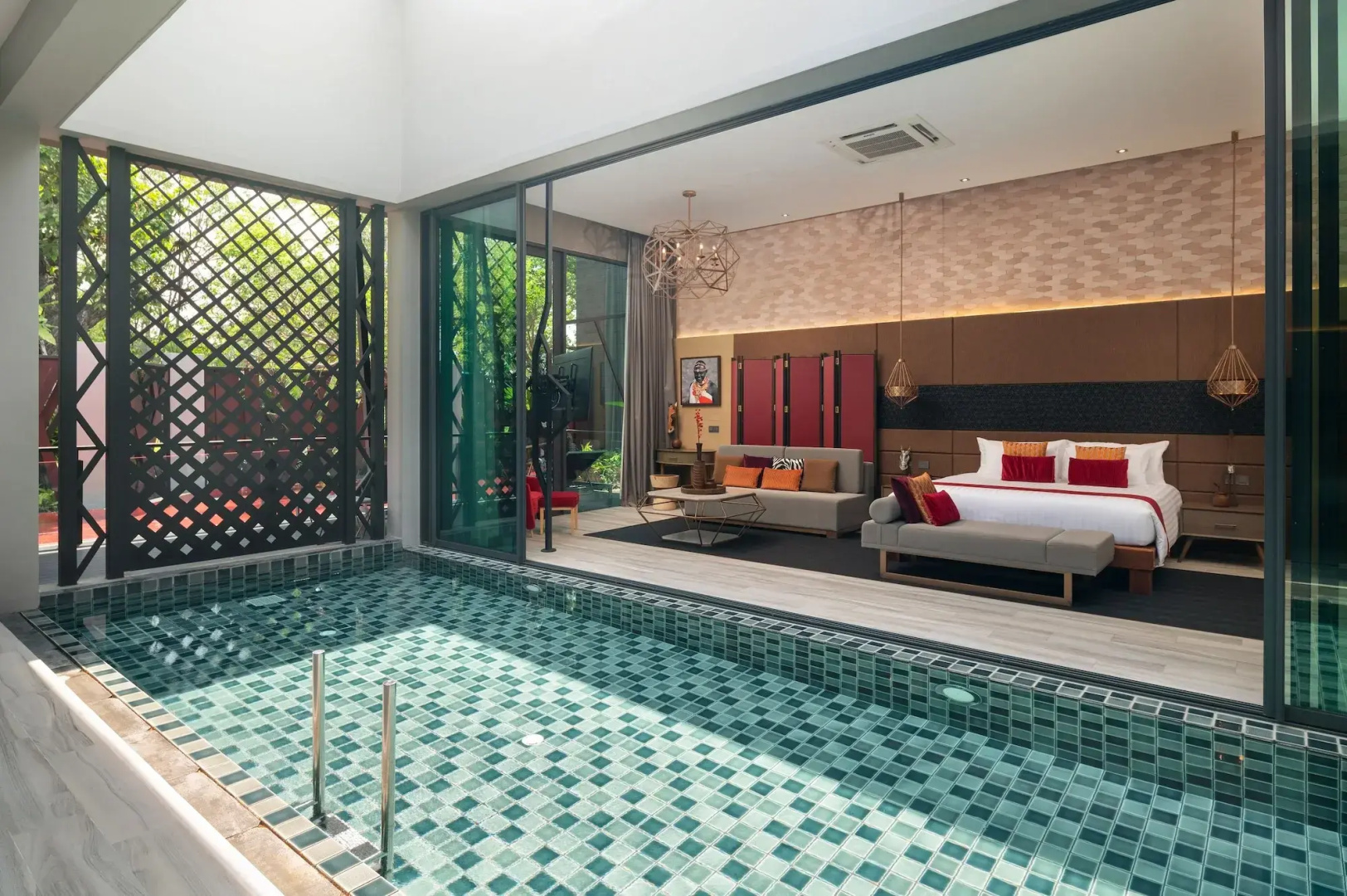 Отель The Gems Mining Pool Villas Pattaya