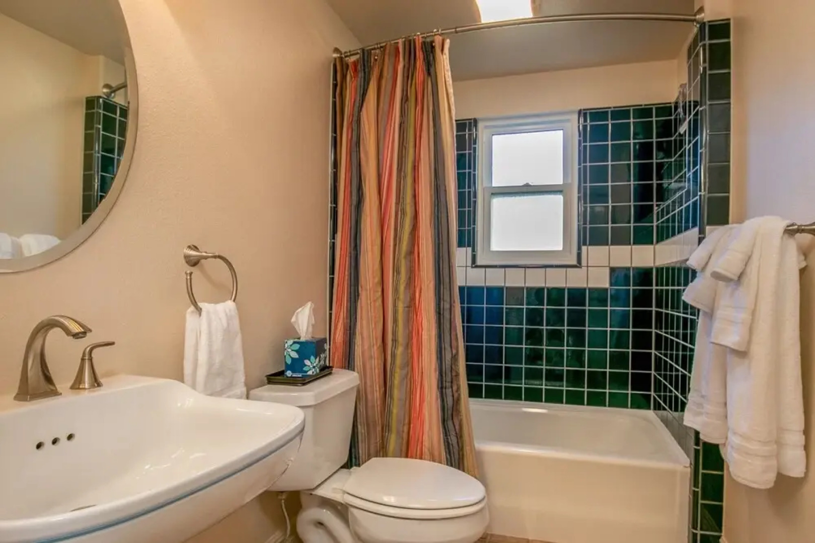 New Listing! Rainbow Heights W/ Hot Tub 4 Bedroom Home