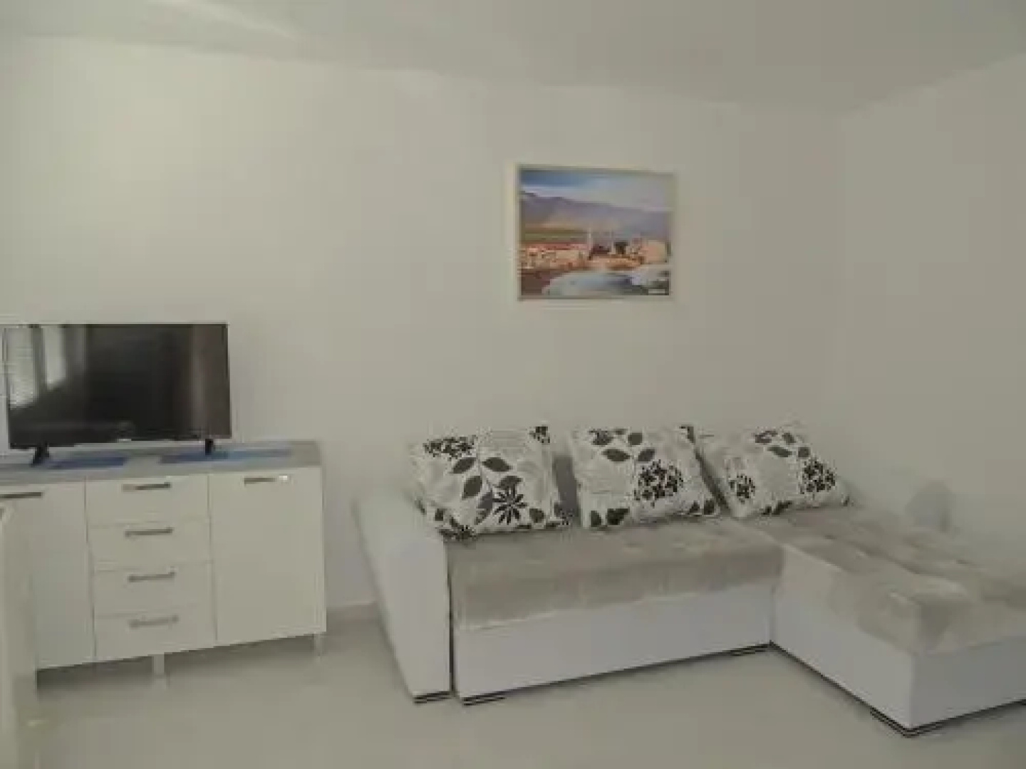 Apartments Becici