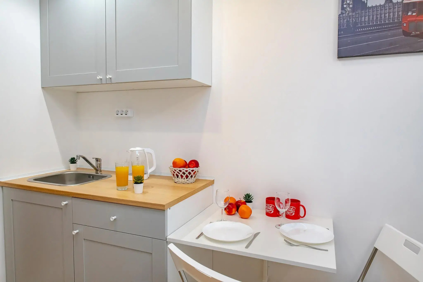 Уютные студии на улице Котельникова