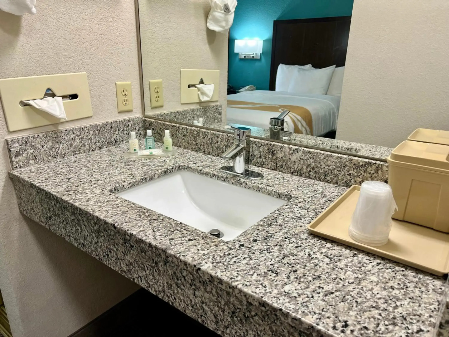 Quality Inn & Suites, Near University