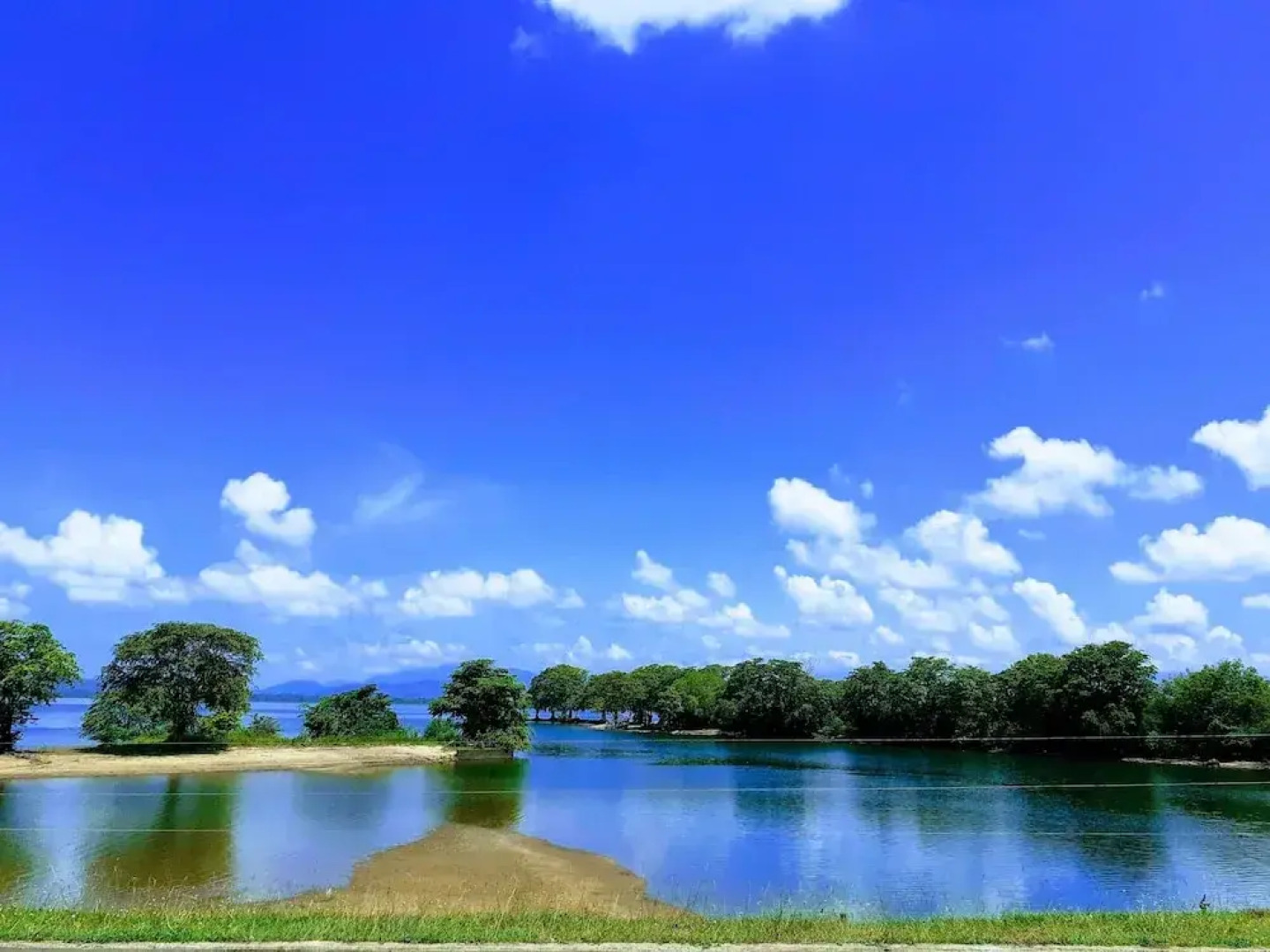 Golden Pearl Safari Villa