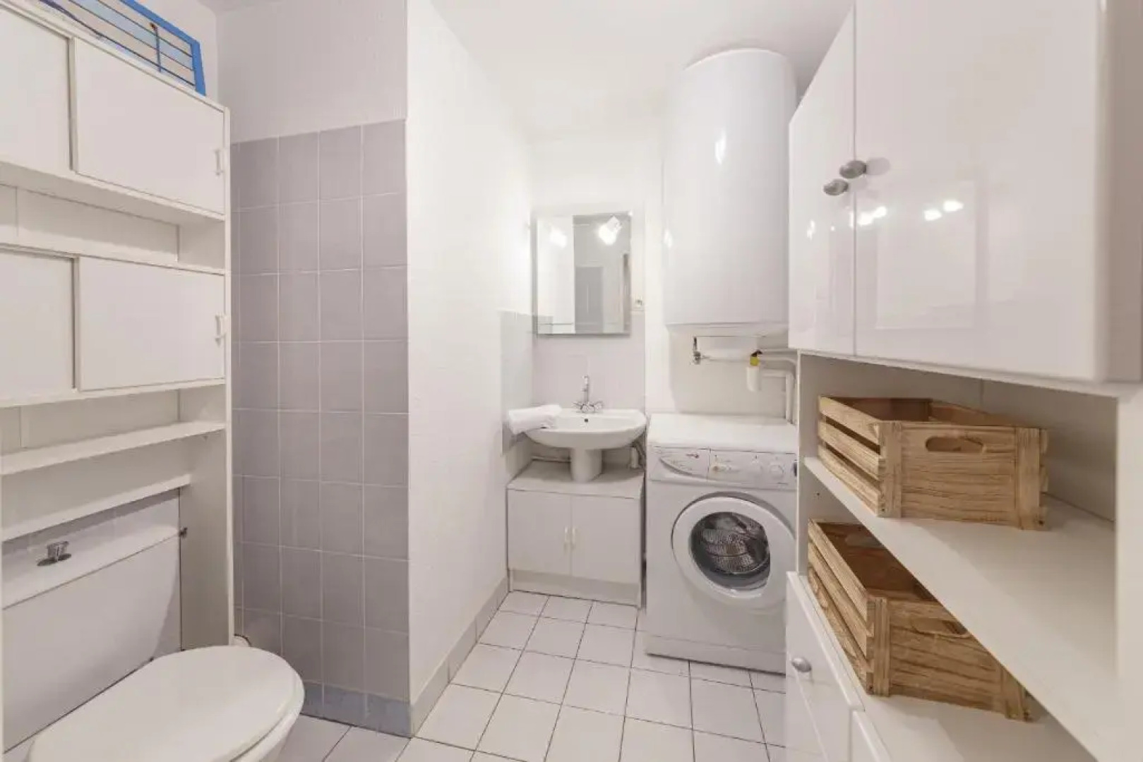 Appartement vue sur le port avec piscine commune