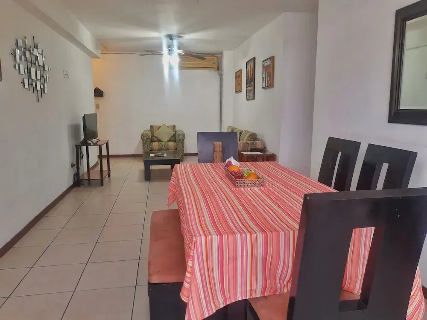 Suites & Apartments San Benito Flats