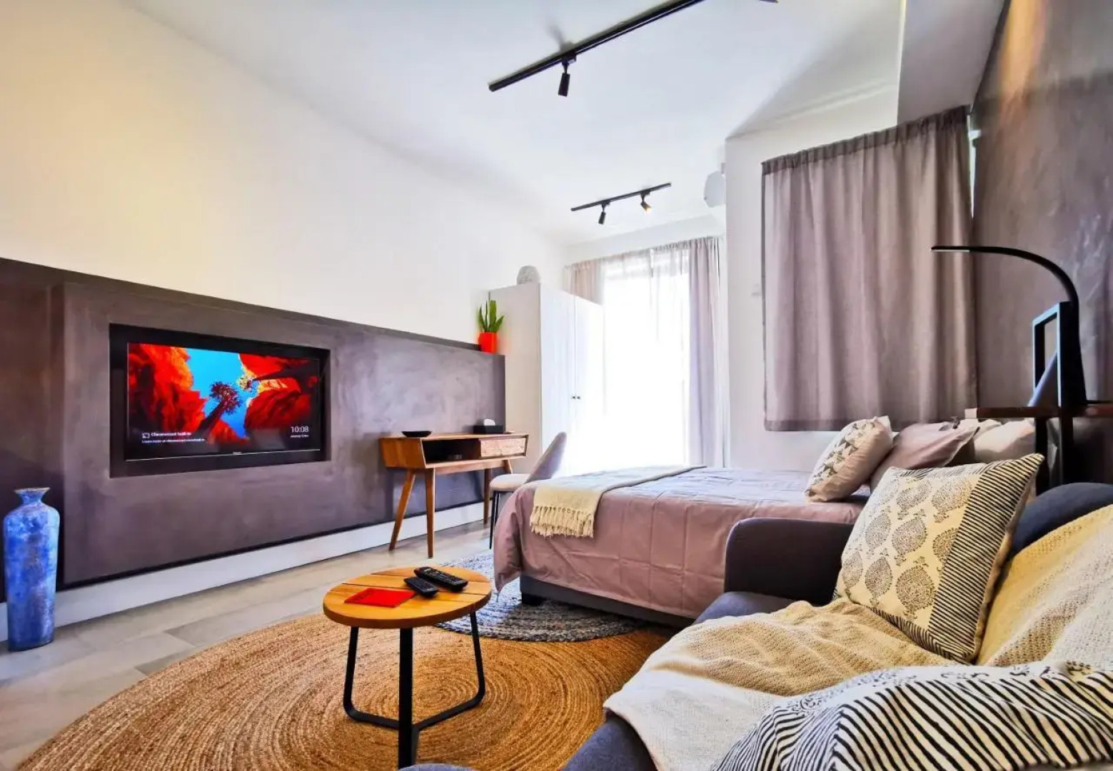 Studio 113, Ebene Square Apartments, Ebene