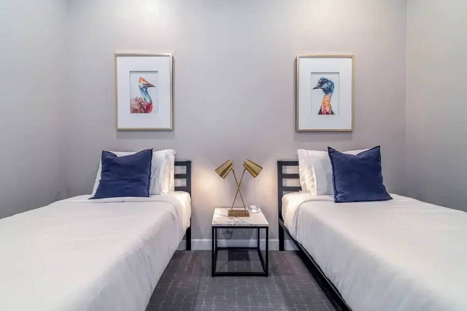 Kasa Downtown Des Moines