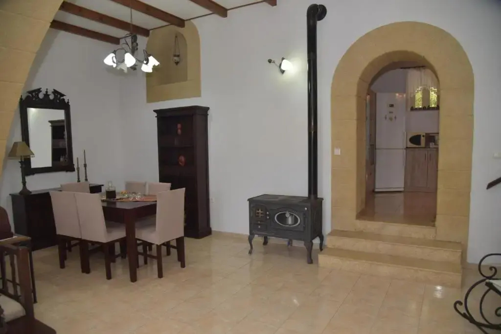 KAMARA traditional house