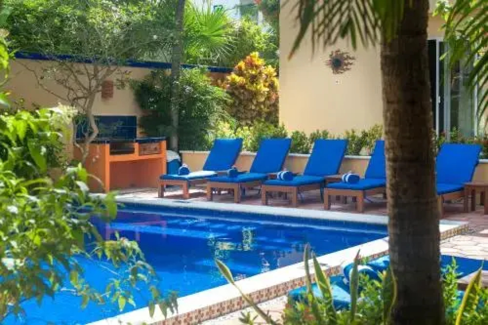 Abbey del Sol - Apt #7