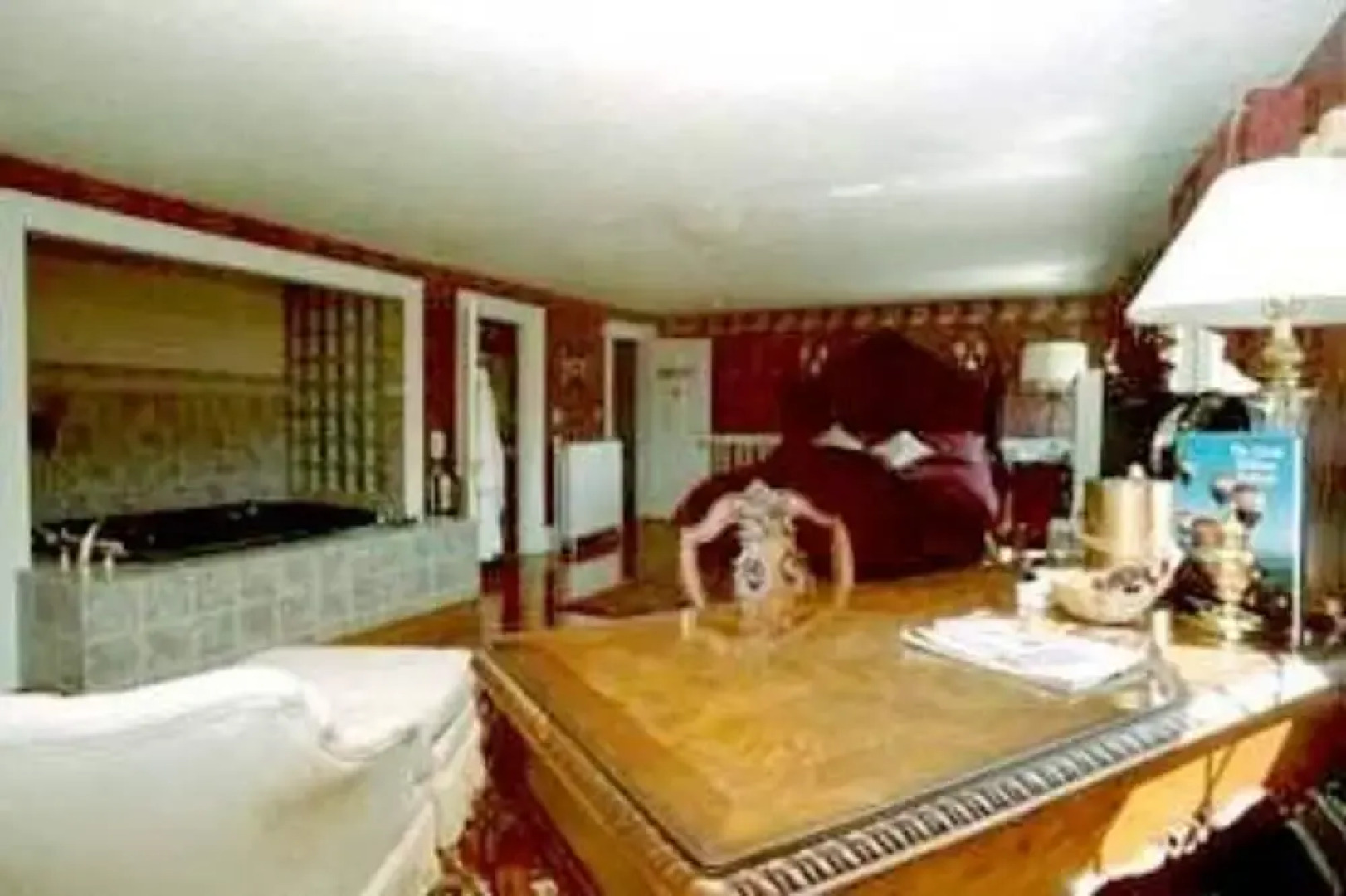 Julia's Bed & Breakfast