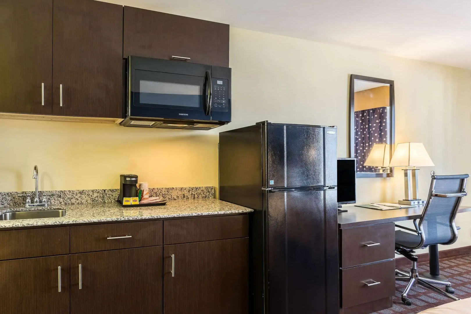 Quality Inn & Suites Baton Rouge West – Port Allen