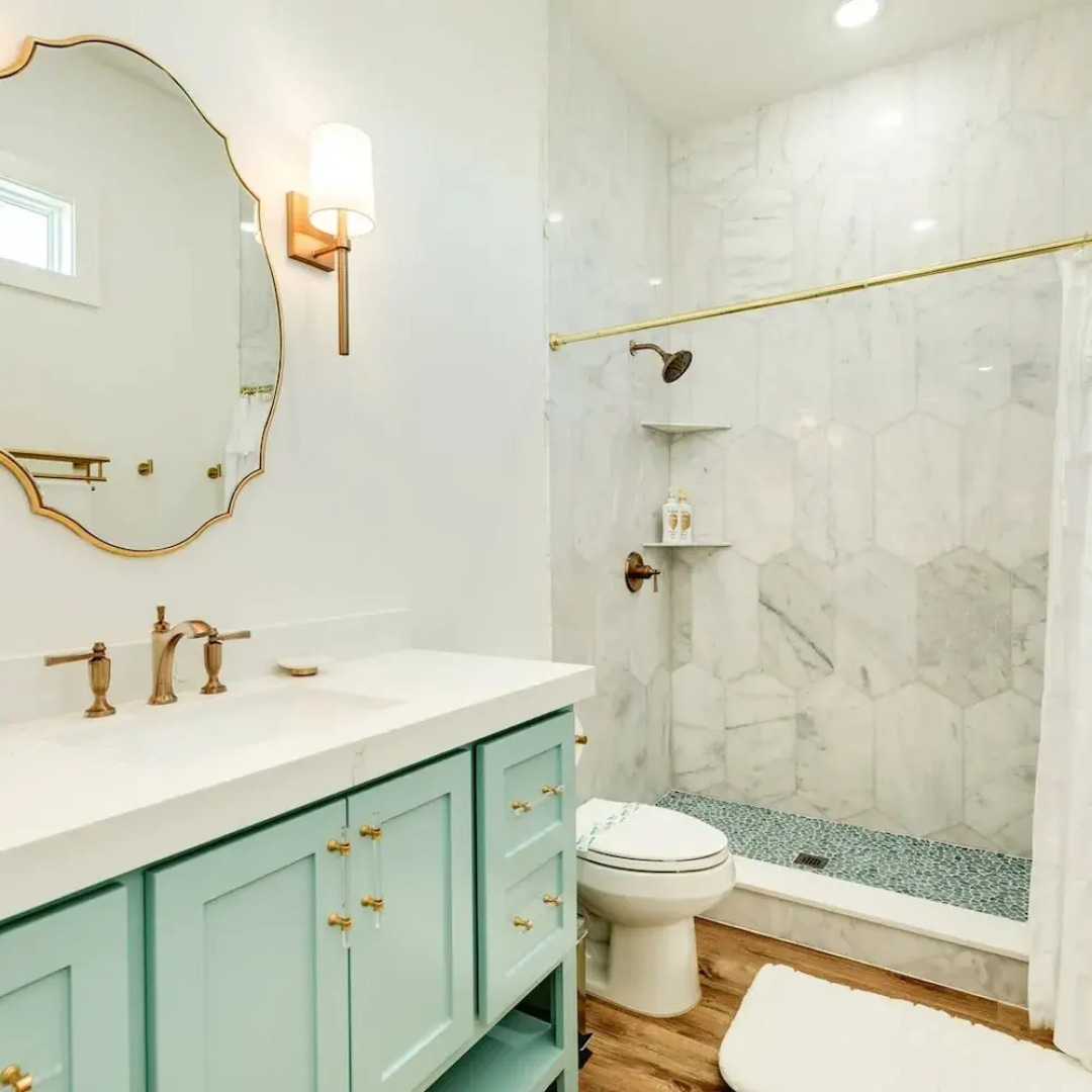 Boats Fishing and Exquisite Decor