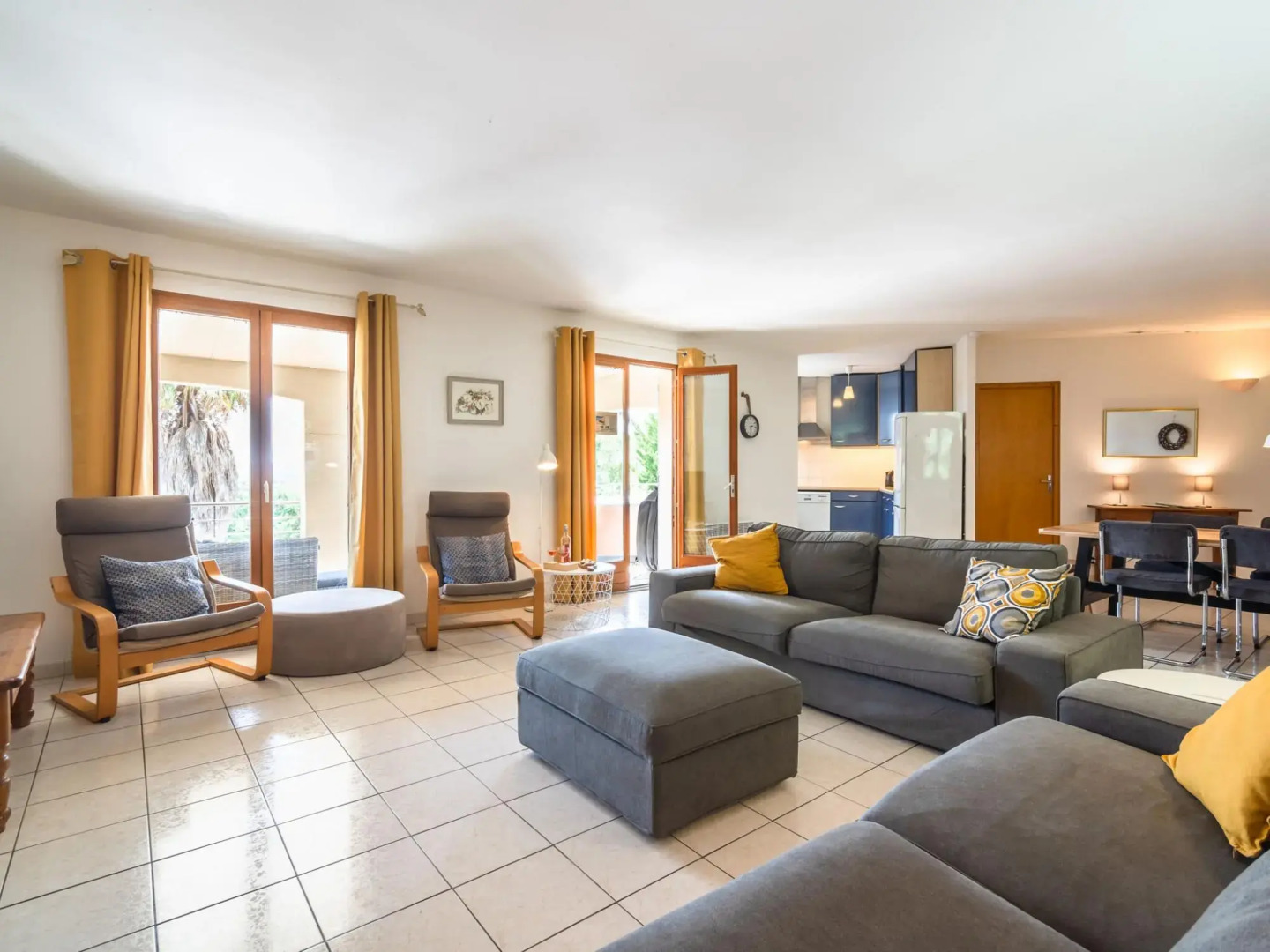 Exquisite Villa in Beaufort With Swimming Pool