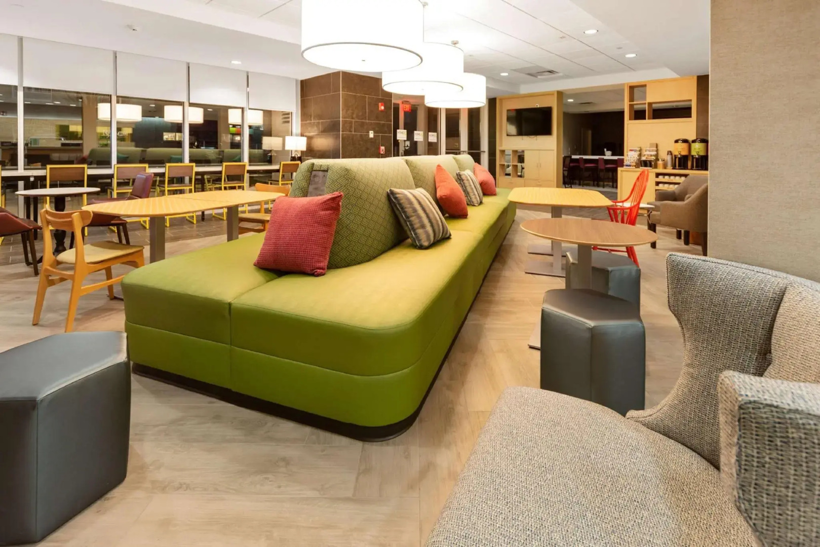 Home2 Suites by Hilton Newark Airport