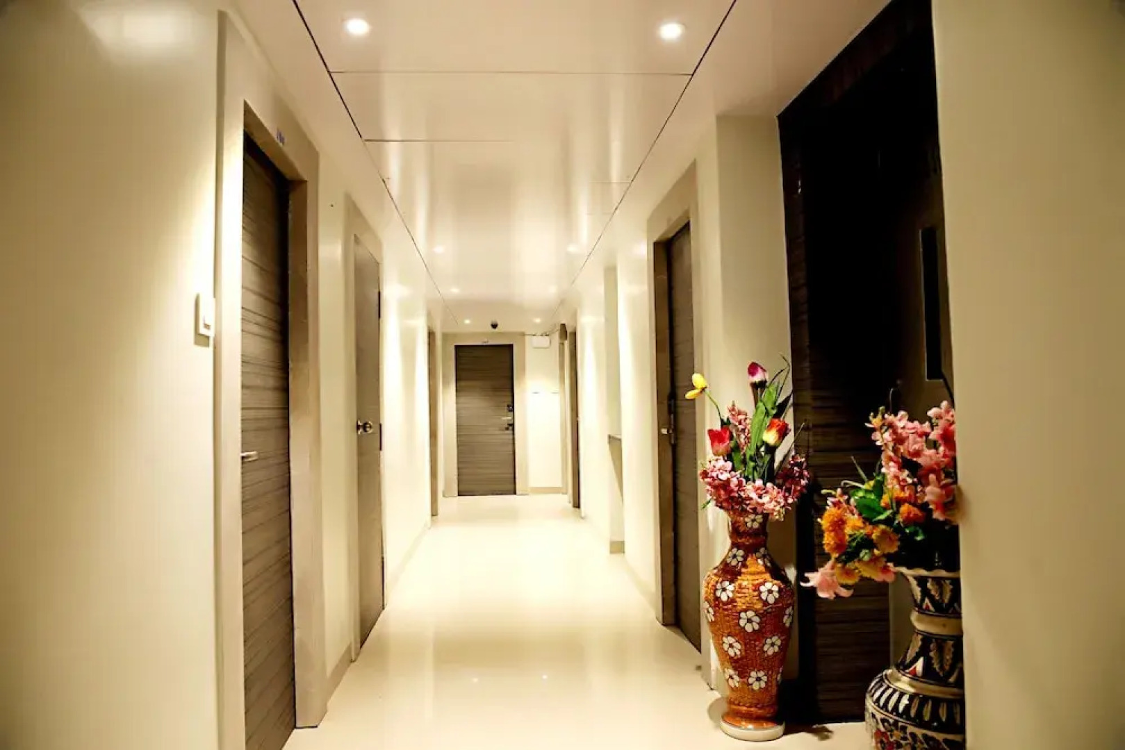 OYO 2653 The Orange Hotel