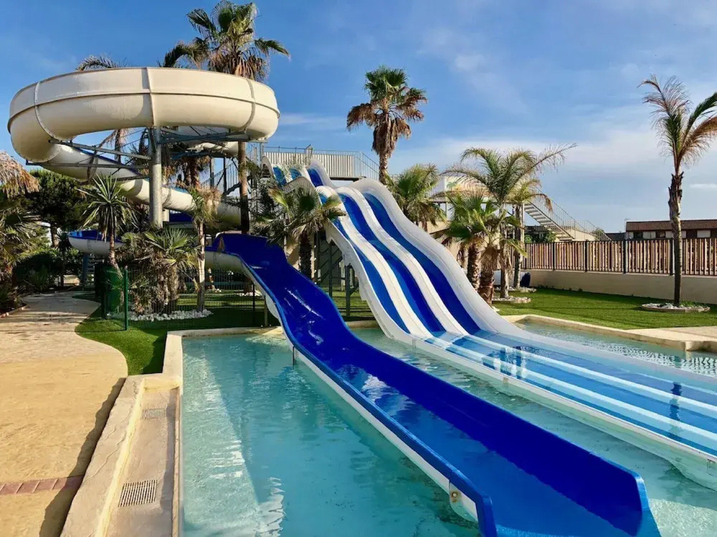 Mediterranean-style Holiday Home, Just 200 m. From the Beach