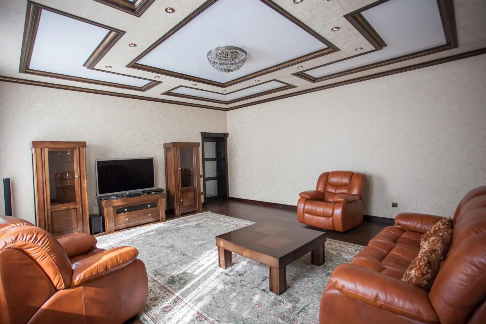 Апартаменты на Баталинской