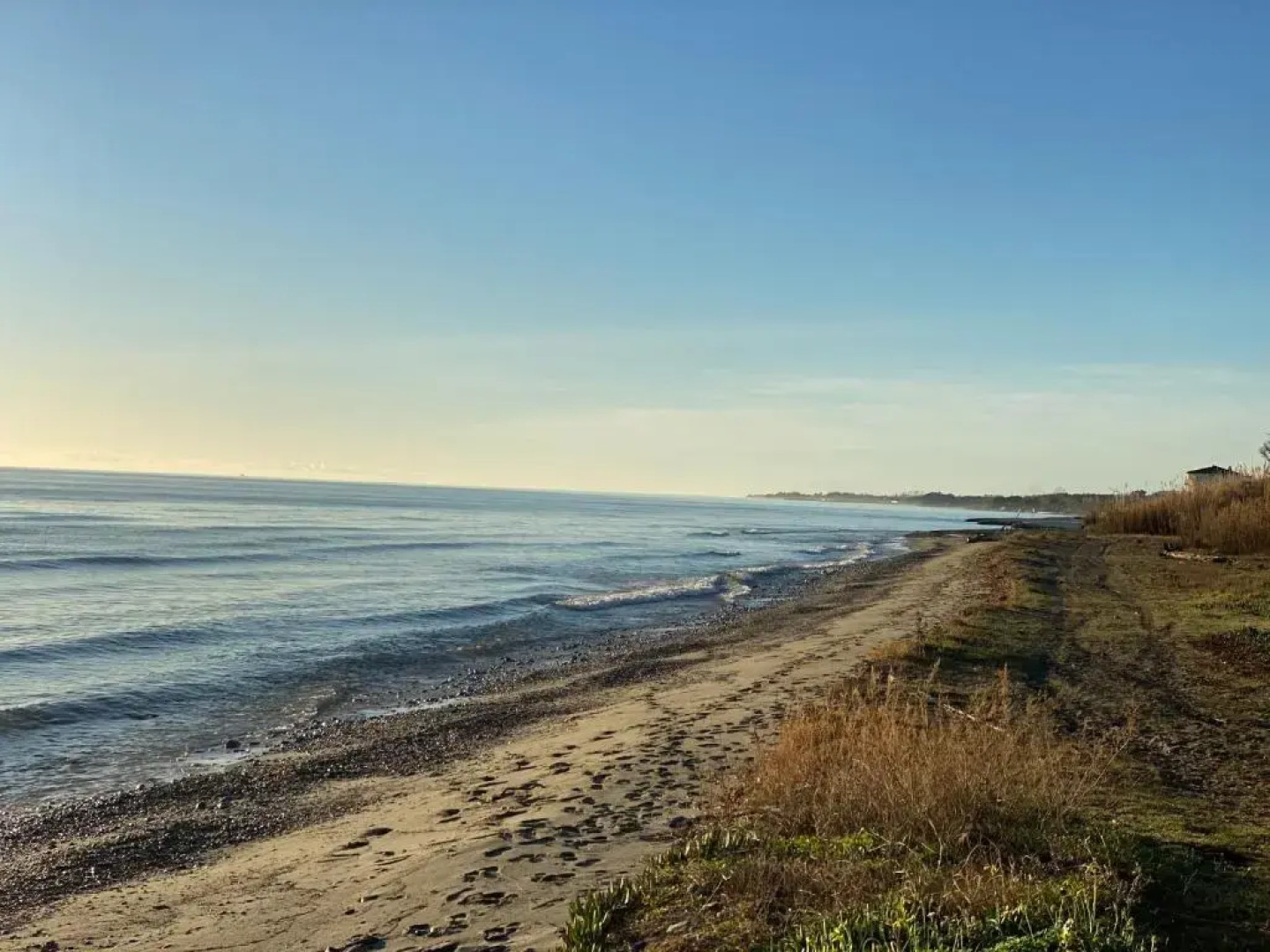 Residence Santa Lucia, studio avec piscine , vue mer et pied dans l'eau , Moriani-Plage