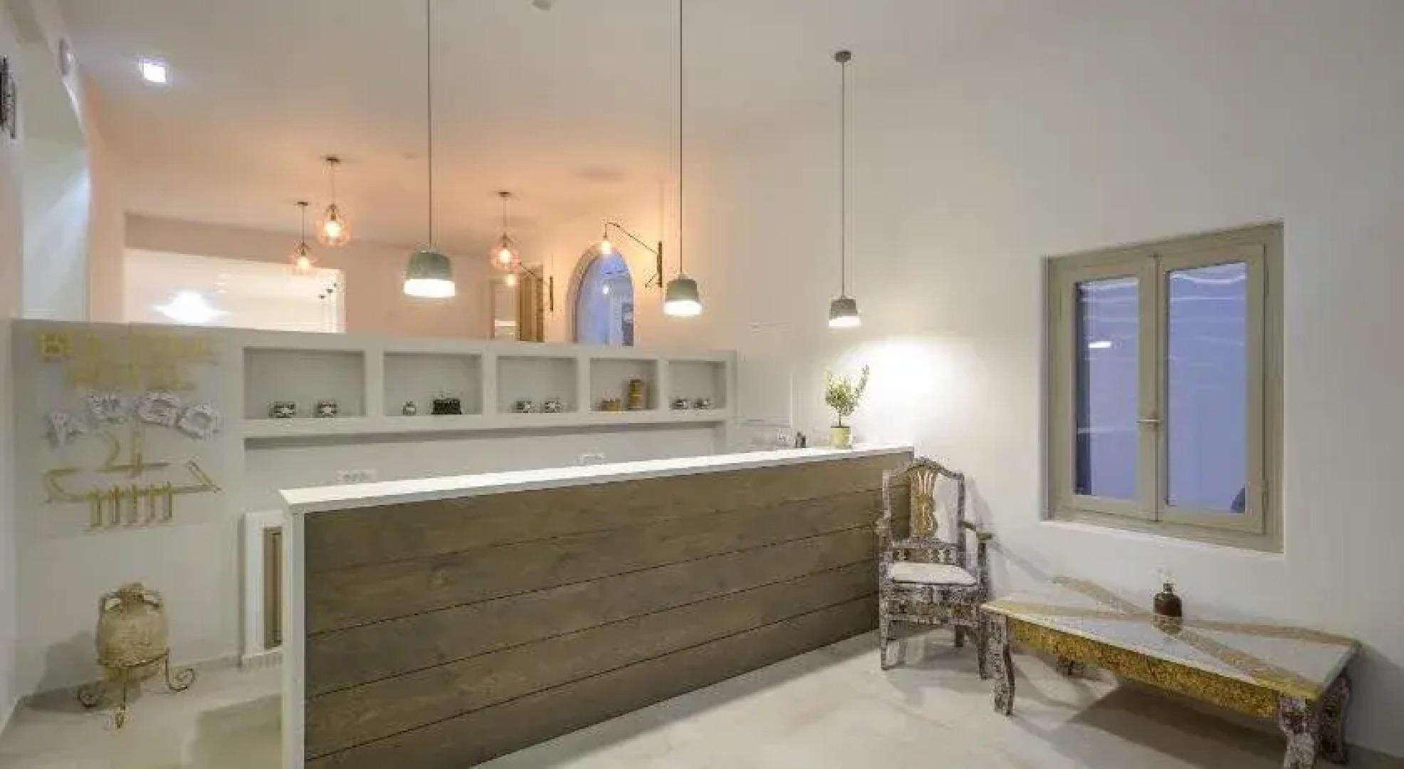 Jason Studios & Apartments