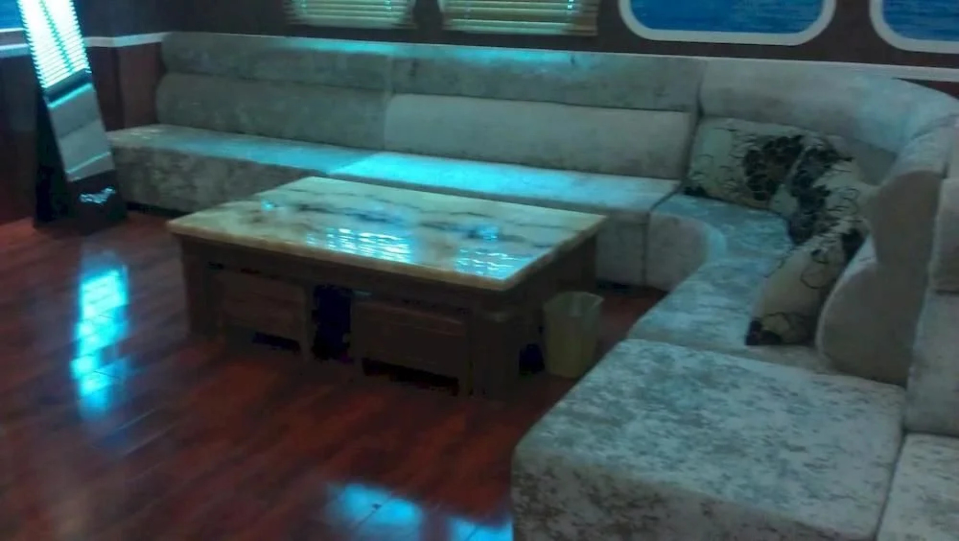 Nanyang Water Vision Fashion Hotel