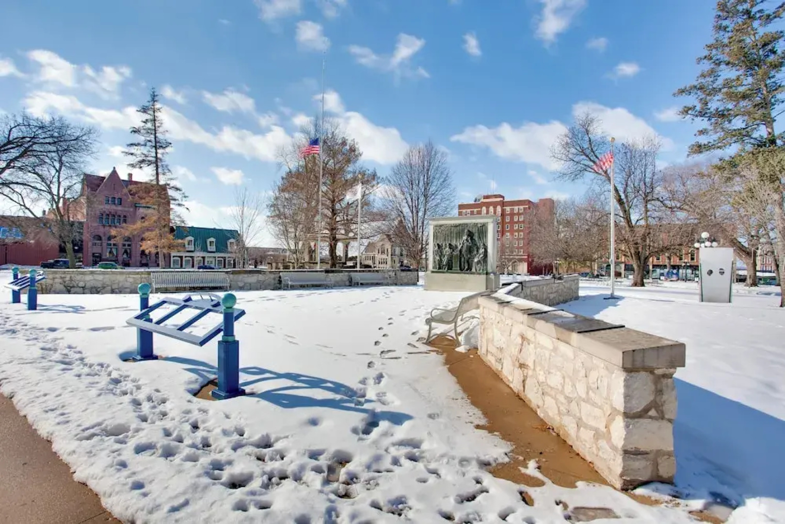 Custom-designed Studio Across From Washington Park