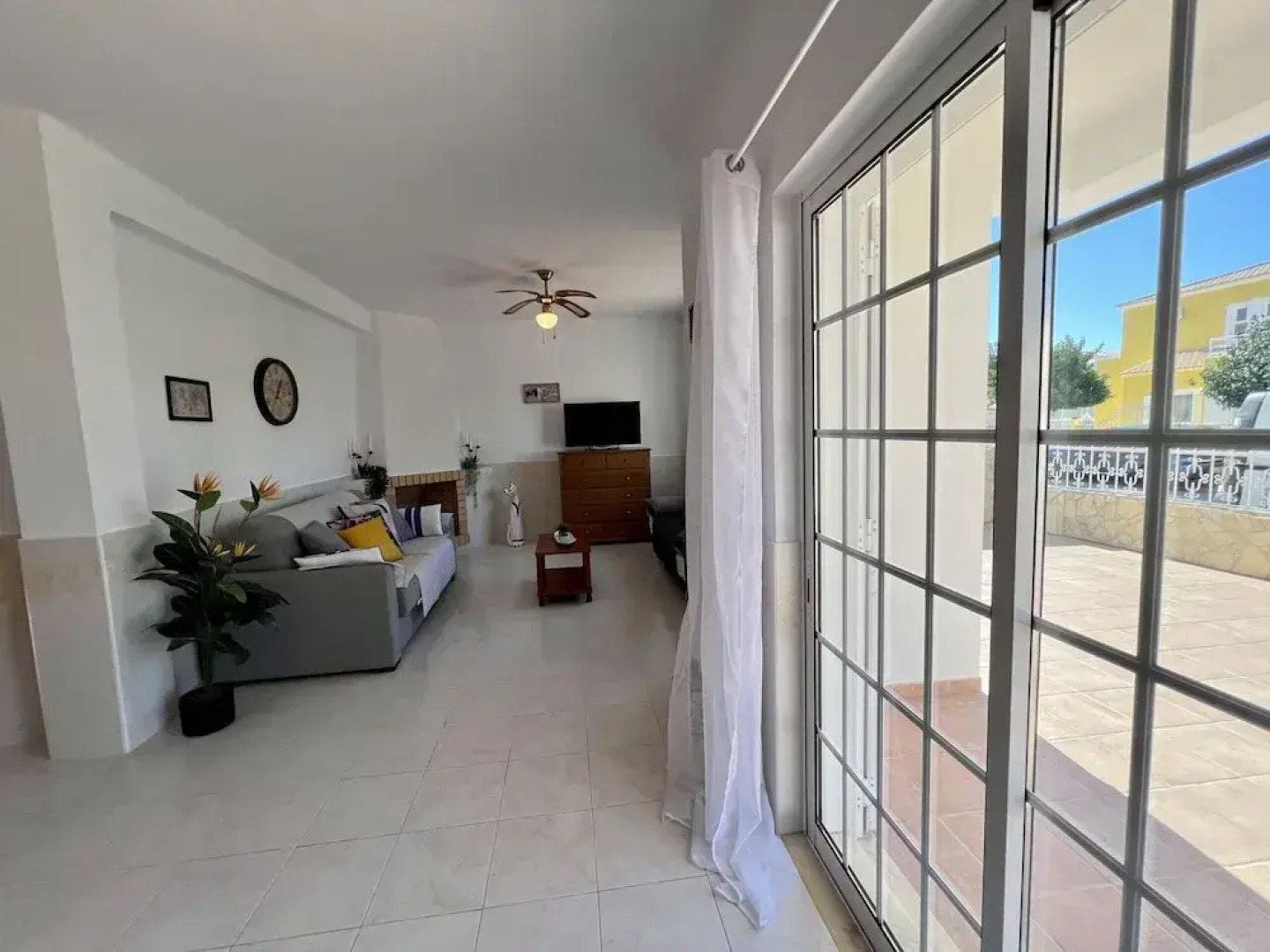 Pêra Stylish Villa With Pool by Homing