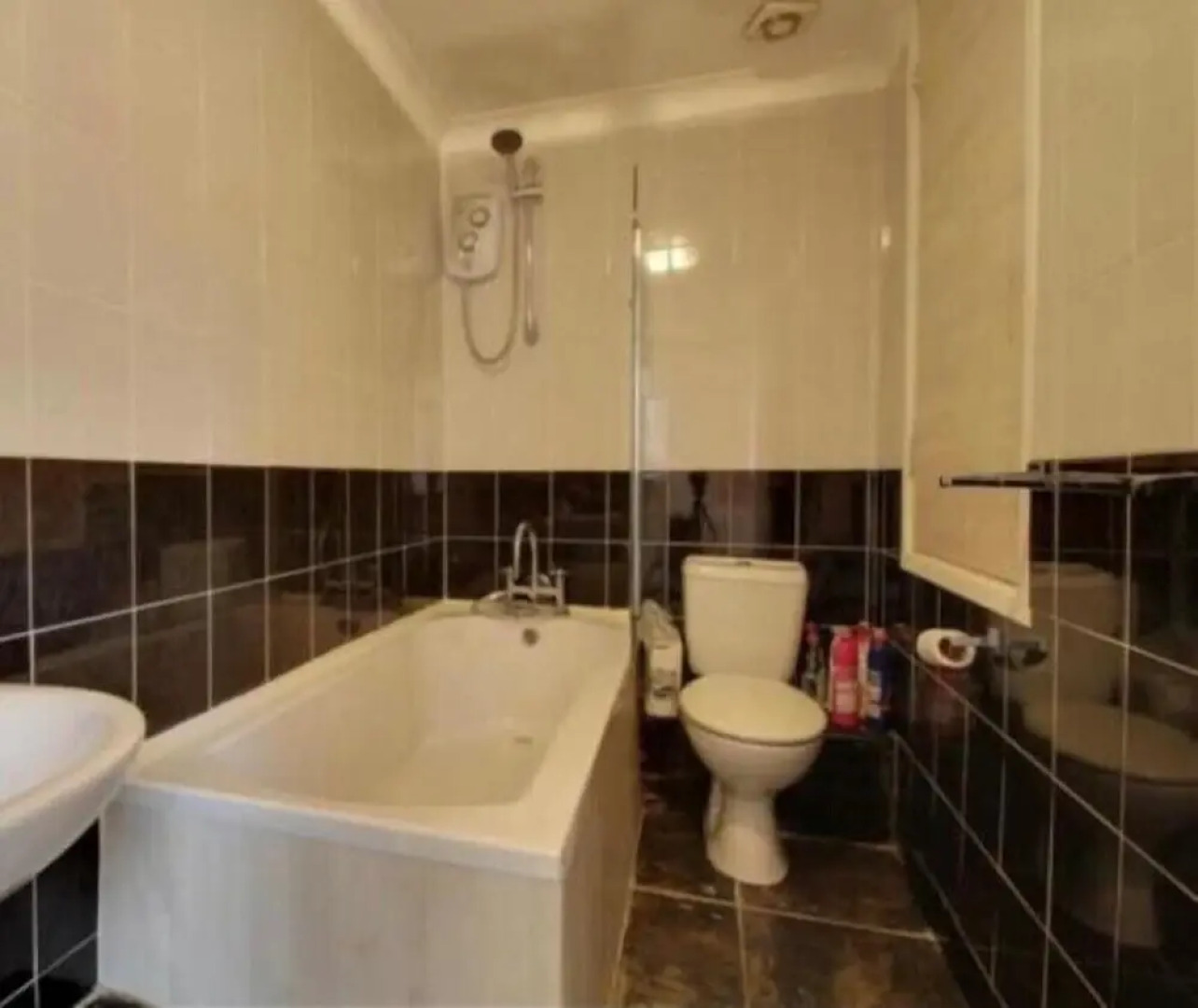 Beautiful 2-bed House in Grays