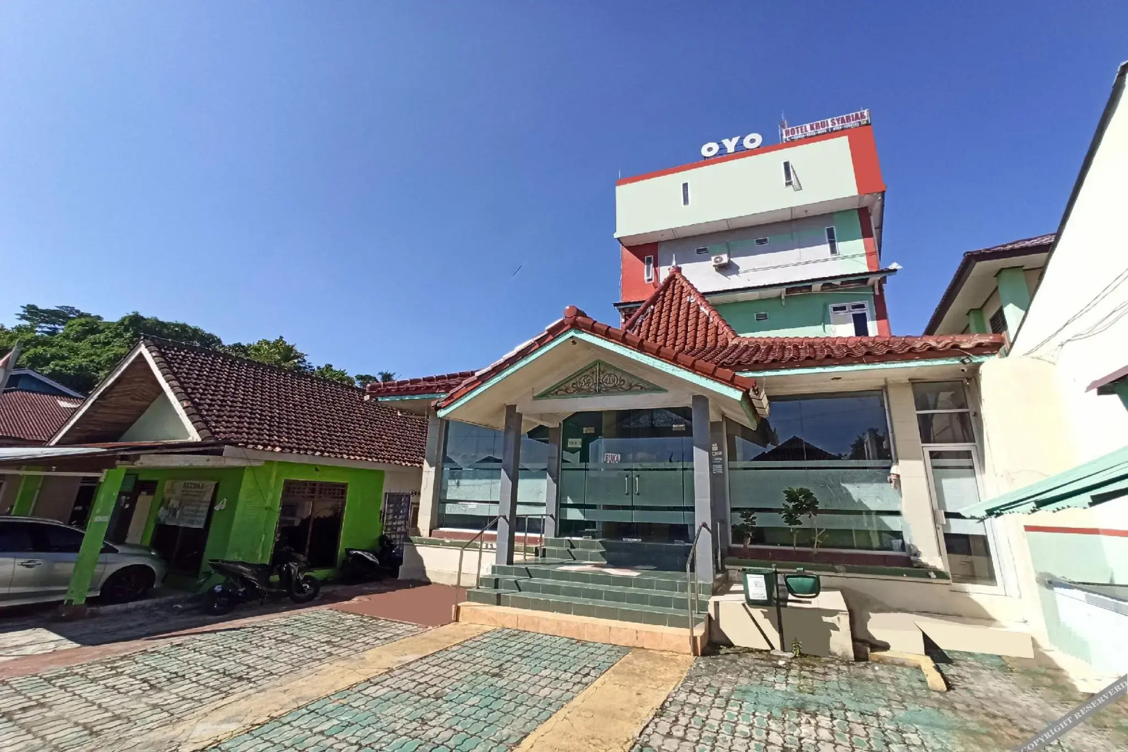 OYO 2611 Hotel Krui Syariah