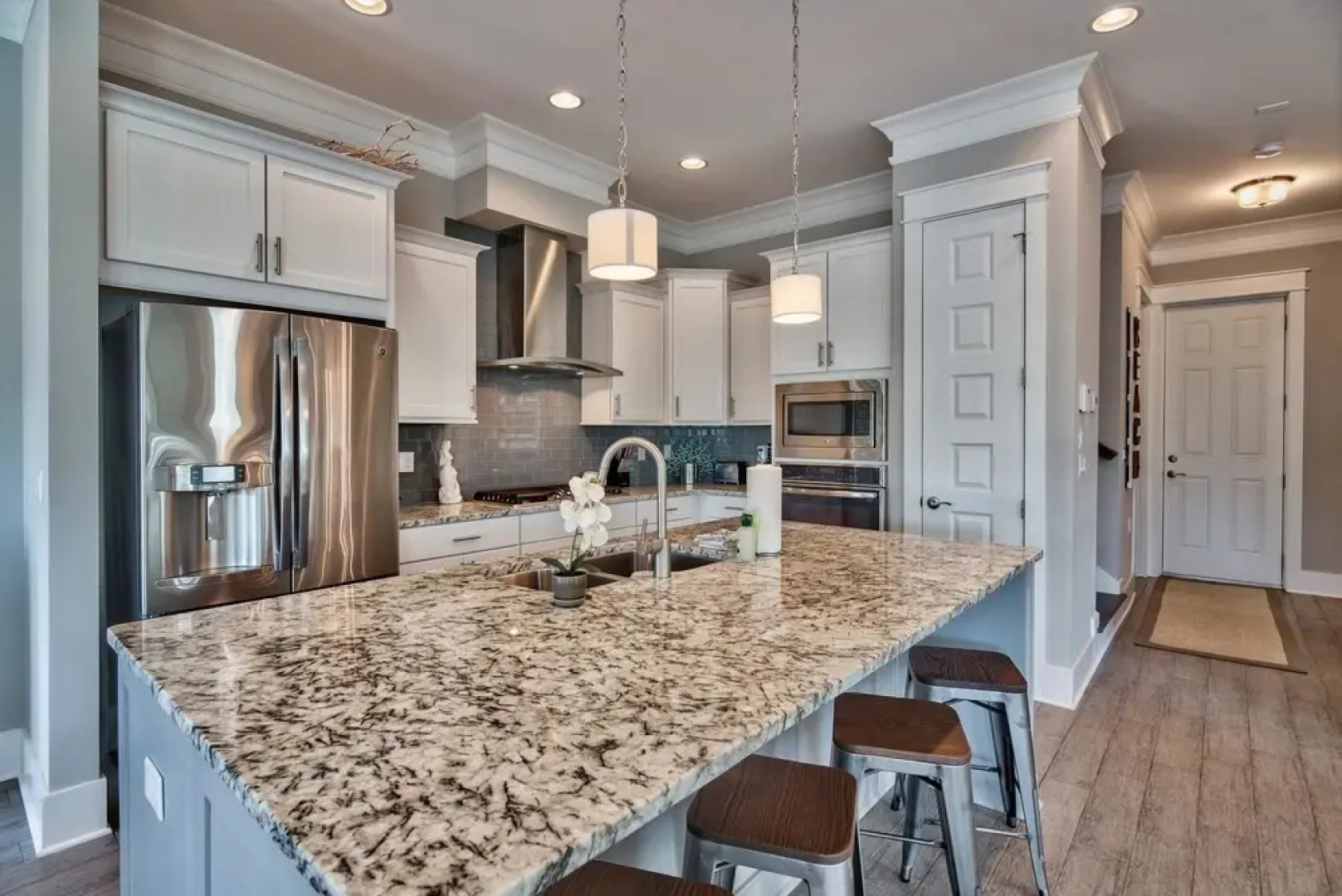 Gypsea Pearl of Prominence 3 Bedroom Condo By Coastal Dreamin