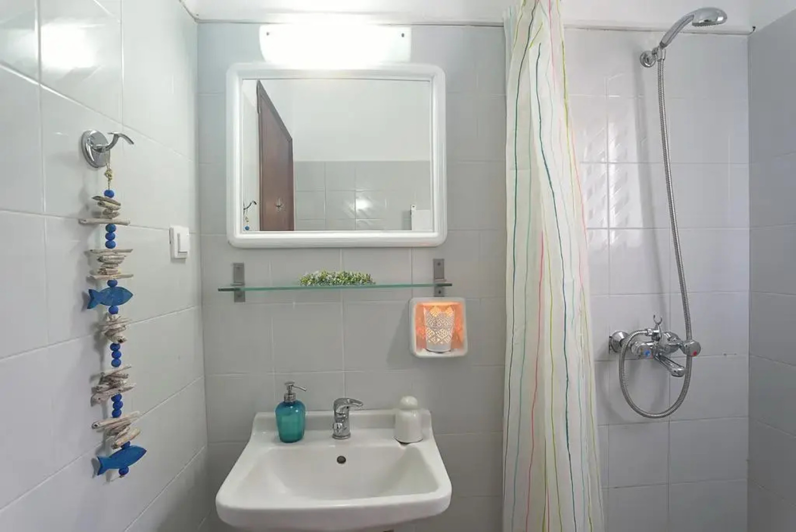 Captain's Apts Barbati