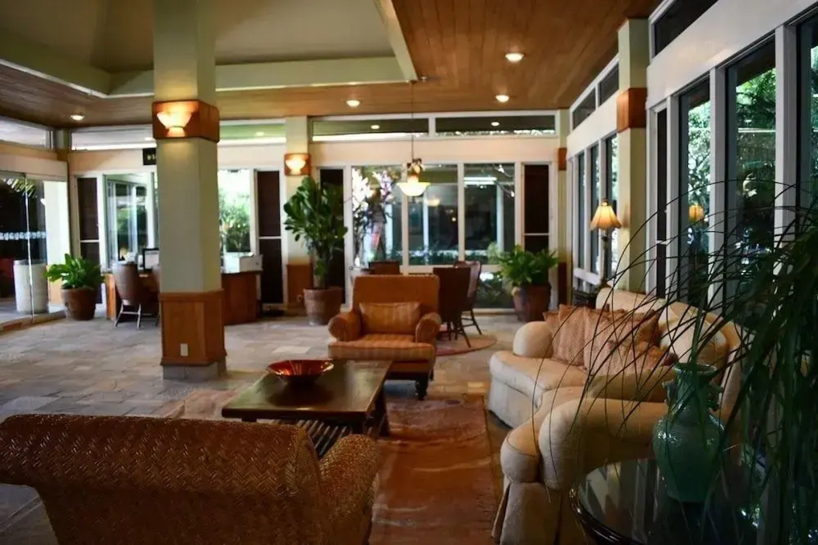 Mahana by KBM Hawaii Luxury Vacations